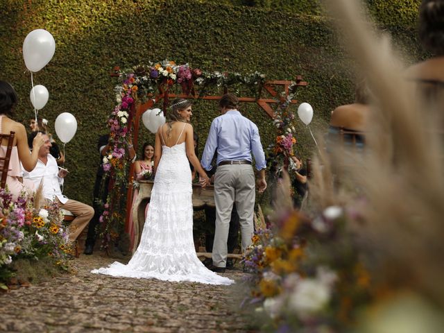 O casamento de Fernando e Alana em Cotia, São Paulo Estado 22