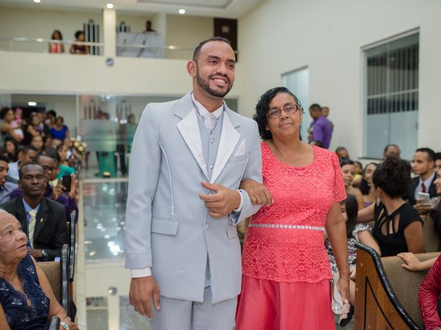 O casamento de Tainerson e Liliam em Salvador, Bahia 18