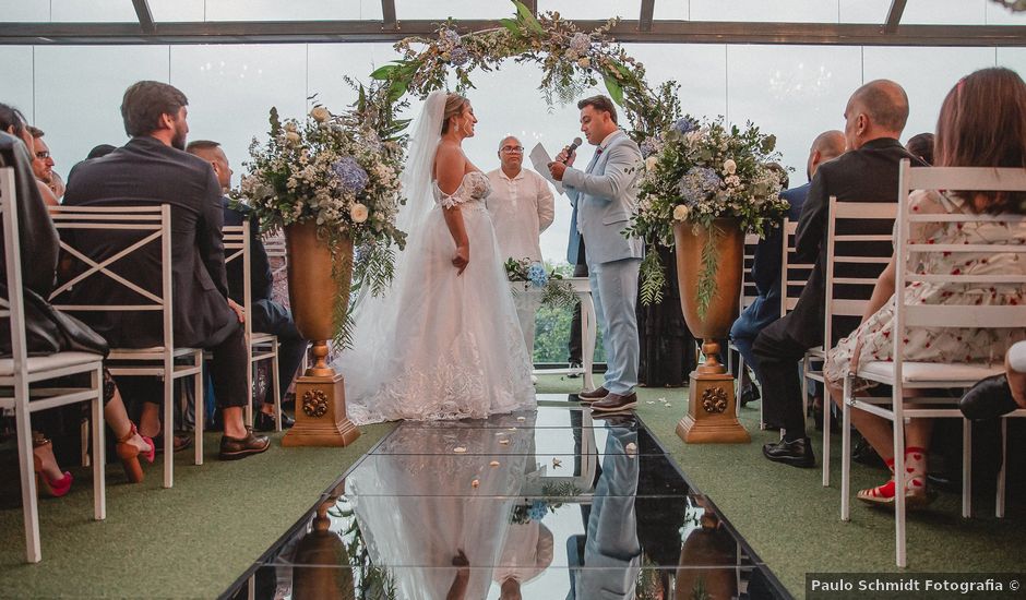 O casamento de Thiago e Suh em Florianópolis, Santa Catarina