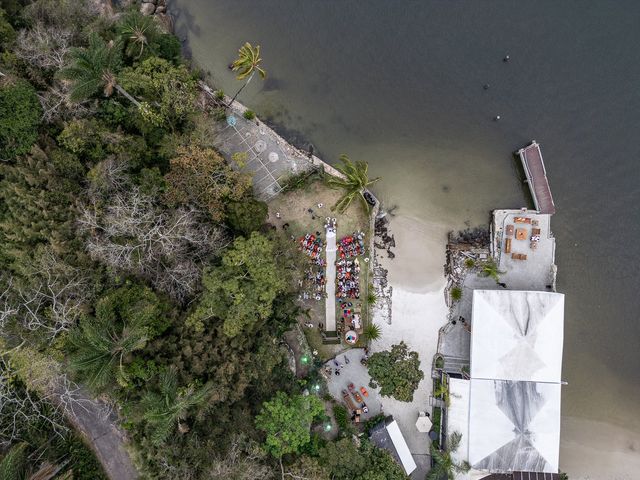 O casamento de Caio e Jana em Niterói, Rio de Janeiro 36