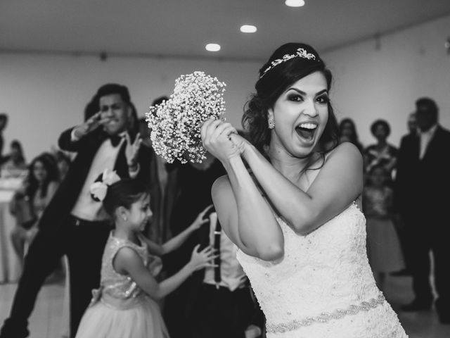 O casamento de Marcos e Rayane em Brasília, Distrito Federal 35