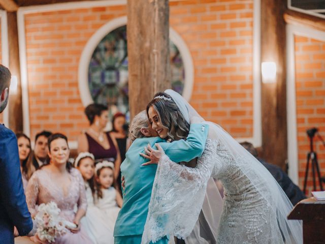 O casamento de Luciano e Taysa em Curitiba, Paraná 37