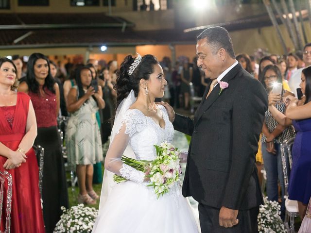O casamento de Bruno e Gabriela em Belo Horizonte, Minas Gerais 23