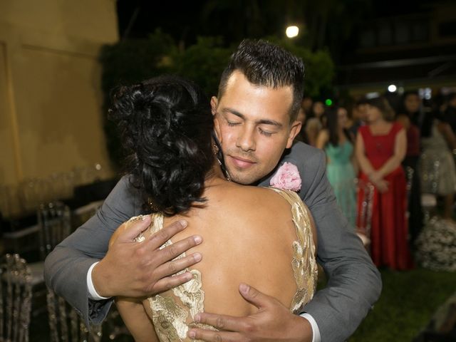 O casamento de Bruno e Gabriela em Belo Horizonte, Minas Gerais 43