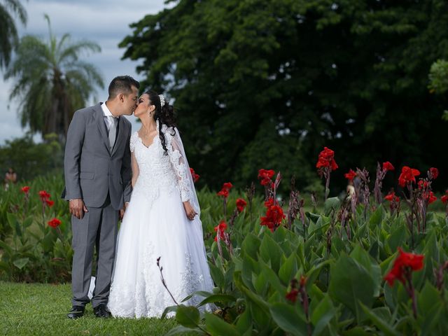 O casamento de Bruno e Gabriela em Belo Horizonte, Minas Gerais 177