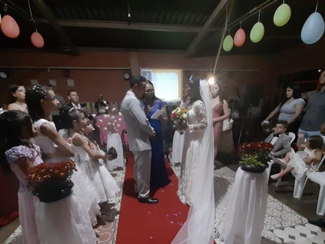O casamento de Marcos e Poliana  em Uberlândia, Minas Gerais 4