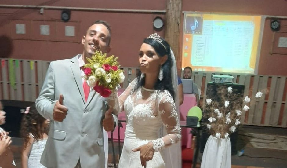 O casamento de Marcos e Poliana  em Uberlândia, Minas Gerais