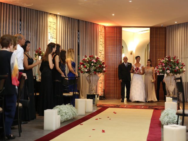 O casamento de Paulo e Hevelyn em Curitiba, Paraná 7
