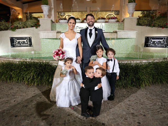 O casamento de Paulo e Hevelyn em Curitiba, Paraná 17