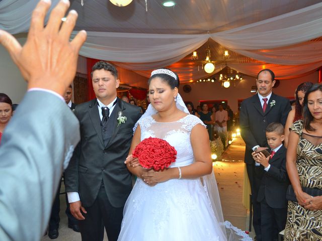 O casamento de Cláudio e Kézia em Recife, Pernambuco 16