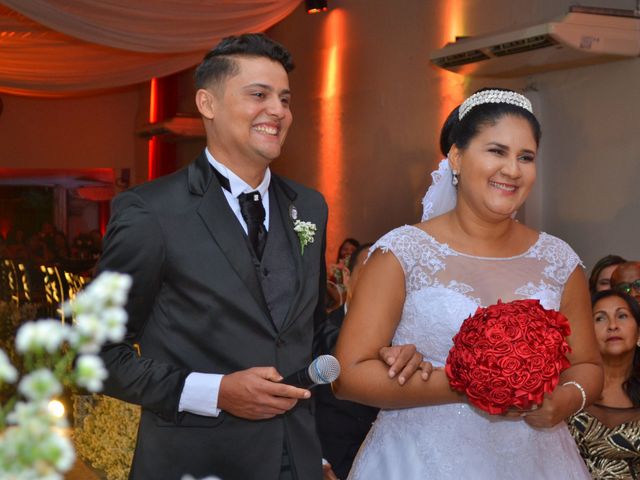 O casamento de Cláudio e Kézia em Recife, Pernambuco 18