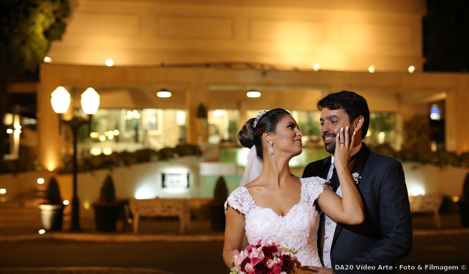 O casamento de Paulo e Hevelyn em Curitiba, Paraná