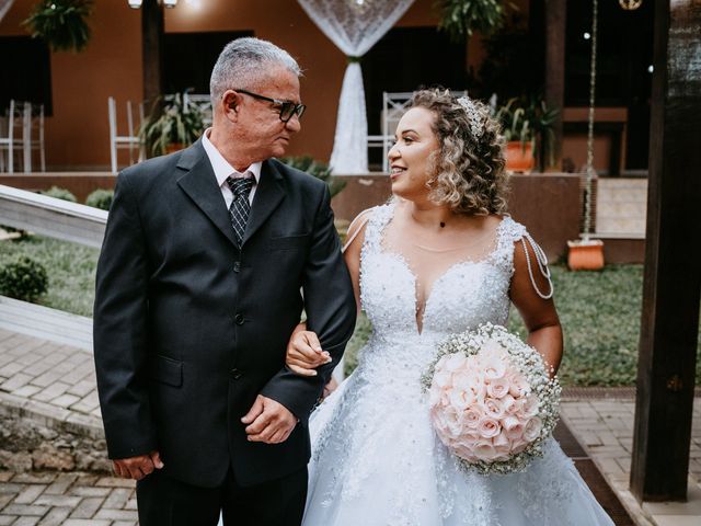 O casamento de Carlos e Cris em Suzano, São Paulo 16