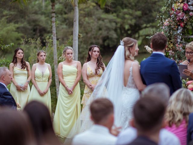 O casamento de Owen e Cristiane em Blumenau, Santa Catarina 232