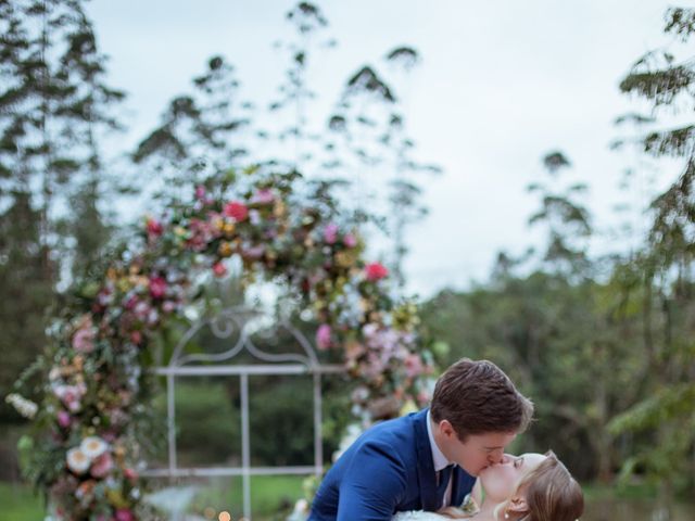 O casamento de Owen e Cristiane em Blumenau, Santa Catarina 1