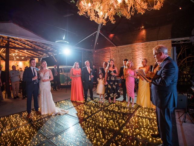 O casamento de Owen e Cristiane em Blumenau, Santa Catarina 317