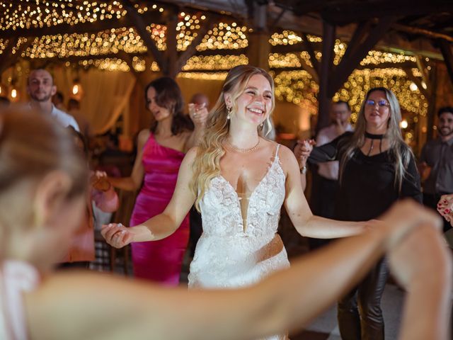 O casamento de Owen e Cristiane em Blumenau, Santa Catarina 334