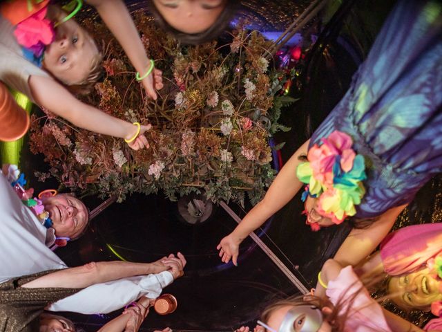 O casamento de Owen e Cristiane em Blumenau, Santa Catarina 362