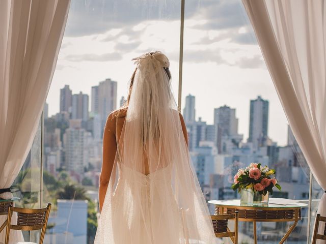 O casamento de Matheus e Carolina em Belo Horizonte, Minas Gerais 27