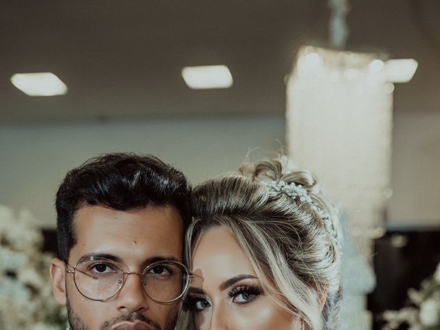 O casamento de Daniel e Joyce em Ipatinga, Minas Gerais 16