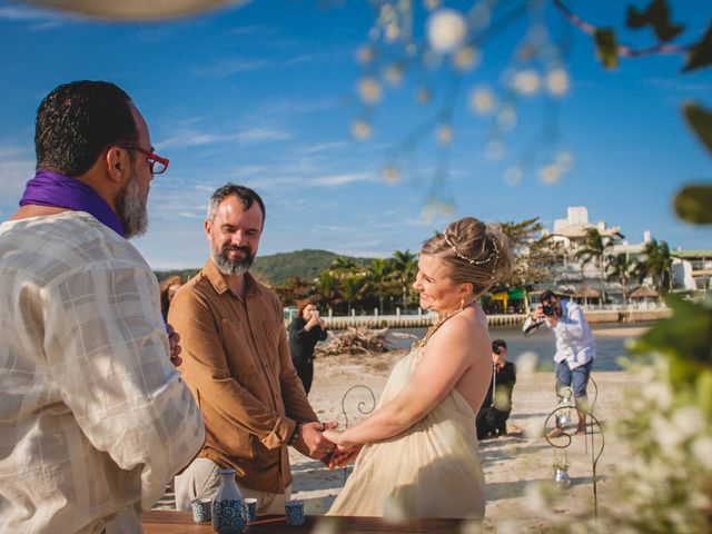 O casamento de Stivy e Angela em Florianópolis, Santa Catarina 36