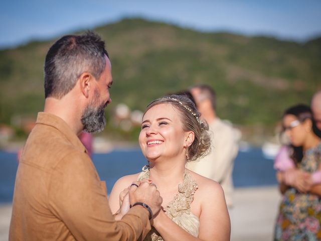 O casamento de Stivy e Angela em Florianópolis, Santa Catarina 48