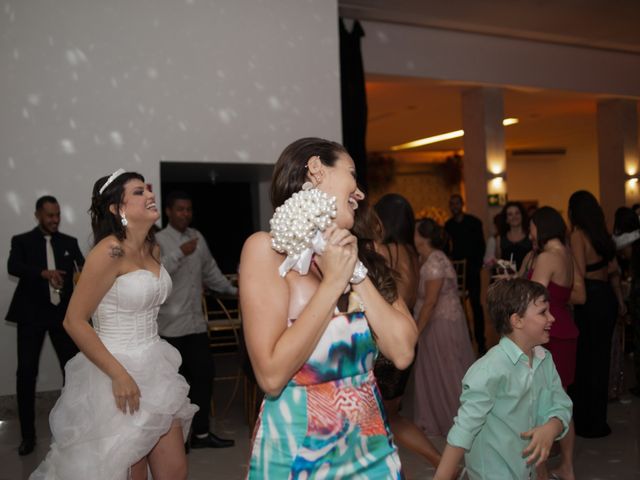 O casamento de Marco Tulio e Camila em Belo Horizonte, Minas Gerais 13