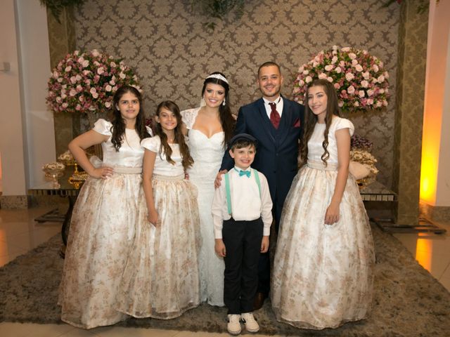 O casamento de Marco Tulio e Camila em Belo Horizonte, Minas Gerais 102