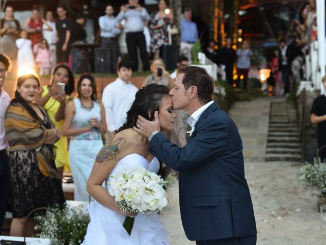 O casamento de Giovanni e Vivian  em São Sebastião, São Paulo Estado 27