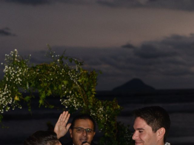 O casamento de Giovanni e Vivian  em São Sebastião, São Paulo Estado 41