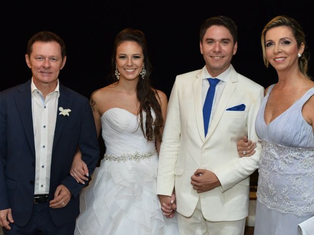O casamento de Giovanni e Vivian  em São Sebastião, São Paulo Estado 48