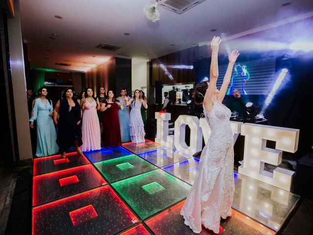 O casamento de Hermann e Ariane em Bombinhas, Santa Catarina 81