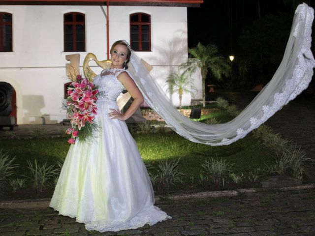 O casamento de Felipe e Debora em Joinville, Santa Catarina 28