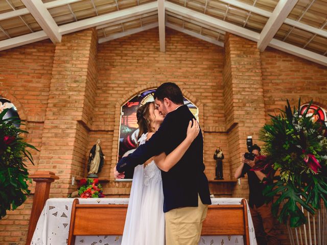 O casamento de Victor e Aline em Muriaé, Minas Gerais 42