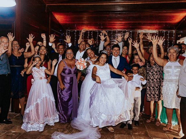 O casamento de Sandoval e Ingrid em Paulista, Pernambuco 32