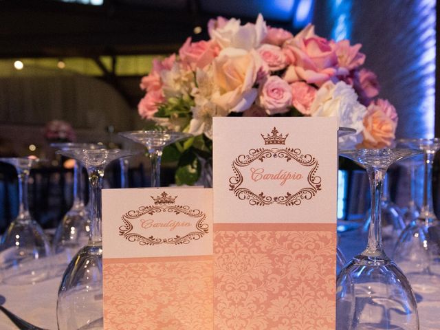 O casamento de Tiago  e Viviane  em Santo André, São Paulo 21