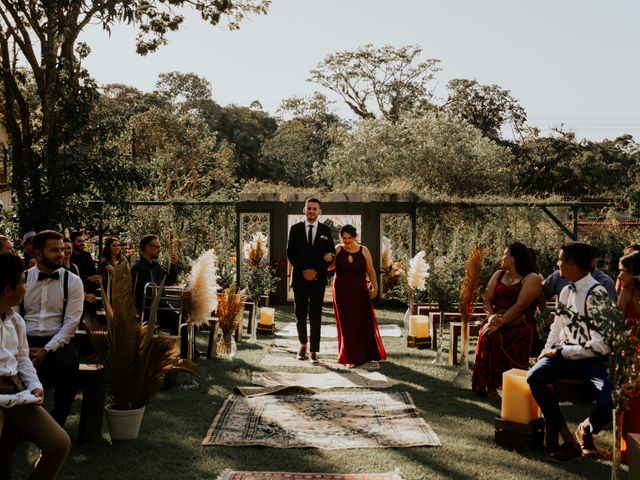 O casamento de Victor e Larissa em Gaspar, Santa Catarina 27