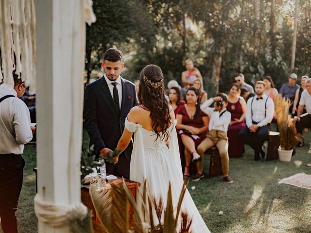 O casamento de Victor e Larissa em Gaspar, Santa Catarina 42