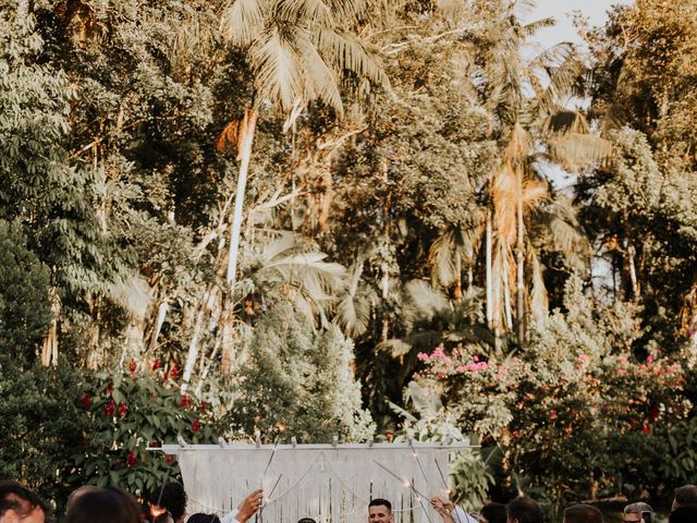 O casamento de Victor e Larissa em Gaspar, Santa Catarina 53