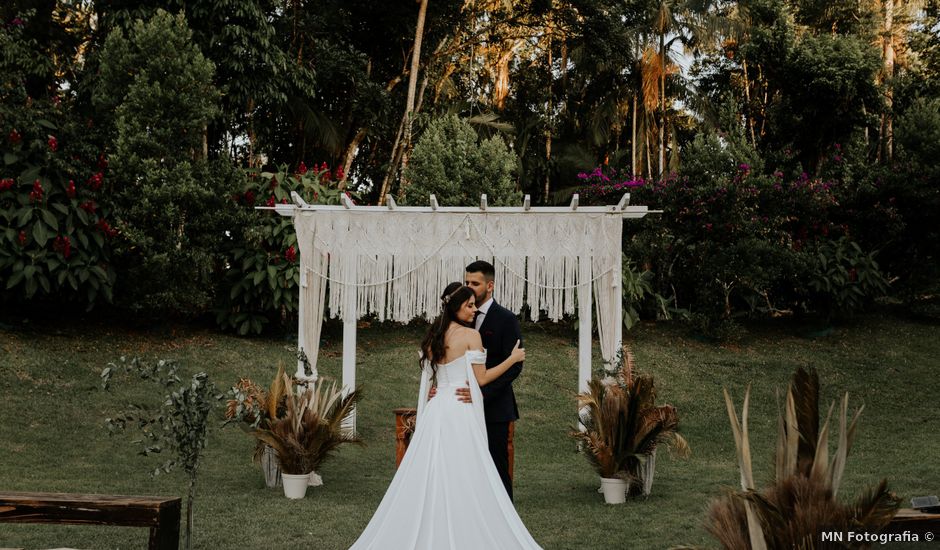 O casamento de Victor e Larissa em Gaspar, Santa Catarina