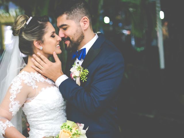 O casamento de Yuri e Priscila em Porto Alegre, Rio Grande do Sul 19