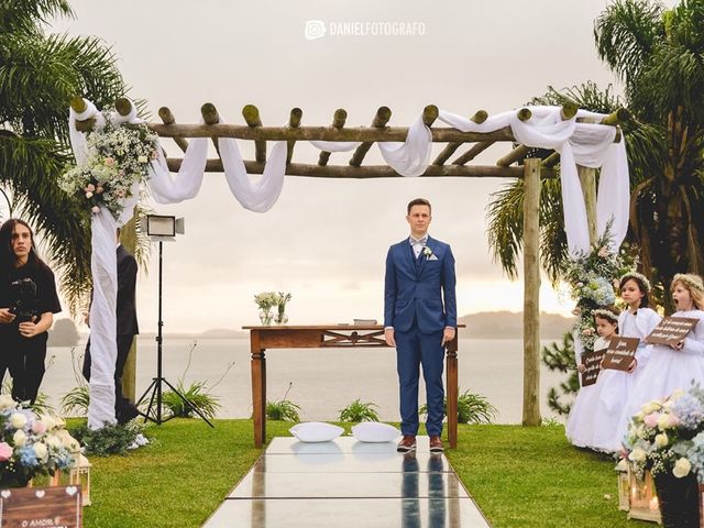 O casamento de Gabriel  e Melissa em Campo Largo, Paraná 3