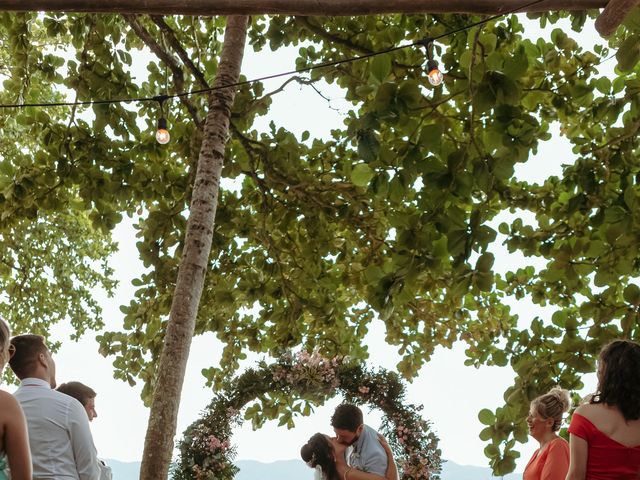 O casamento de Leandro e Francisca em Ilhabela, São Paulo Estado 1