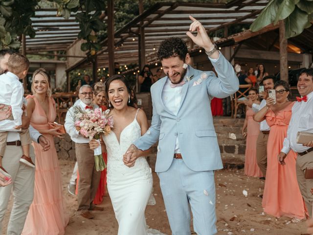 O casamento de Leandro e Francisca em Ilhabela, São Paulo Estado 33