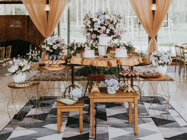 O casamento de Lucas e Leticia em Curitiba, Paraná 12