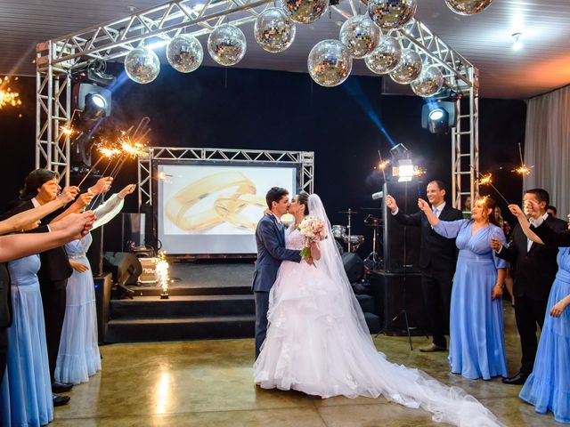 O casamento de Fernando e Daniely em Rio Verde, Goiás 35