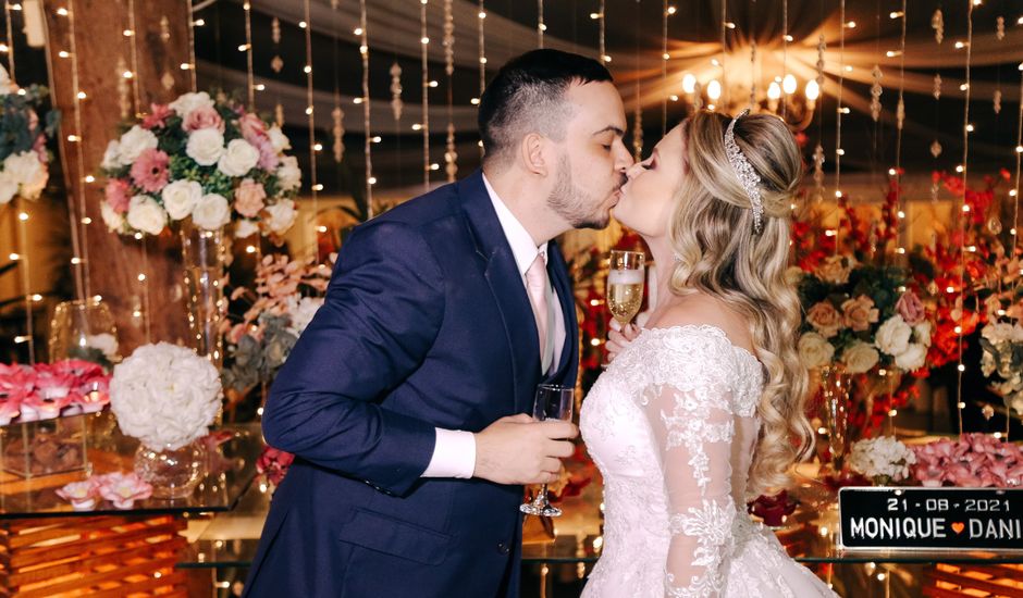 O casamento de Danilo e Monique em São Paulo