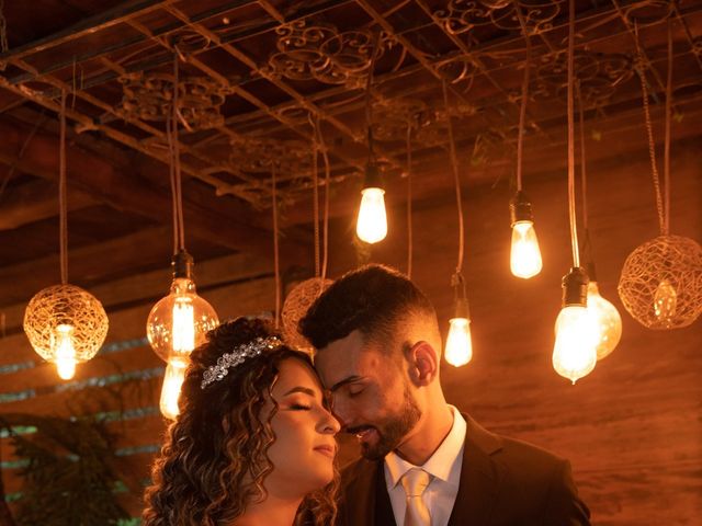 O casamento de Thiago e Luiza  em Contagem, Minas Gerais 11