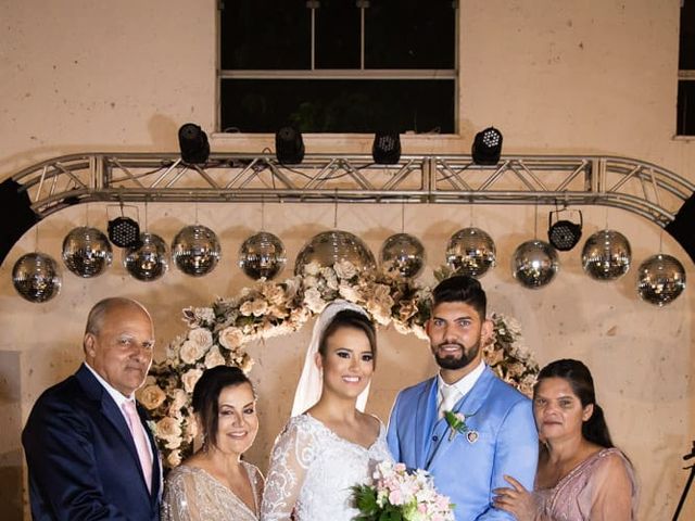 O casamento de Osenvaldo e Yasmin em Uberlândia, Minas Gerais 4