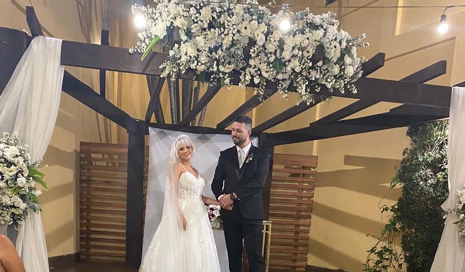 O casamento de Émerson Luiz  e Heloisa   em Belo Horizonte, Minas Gerais